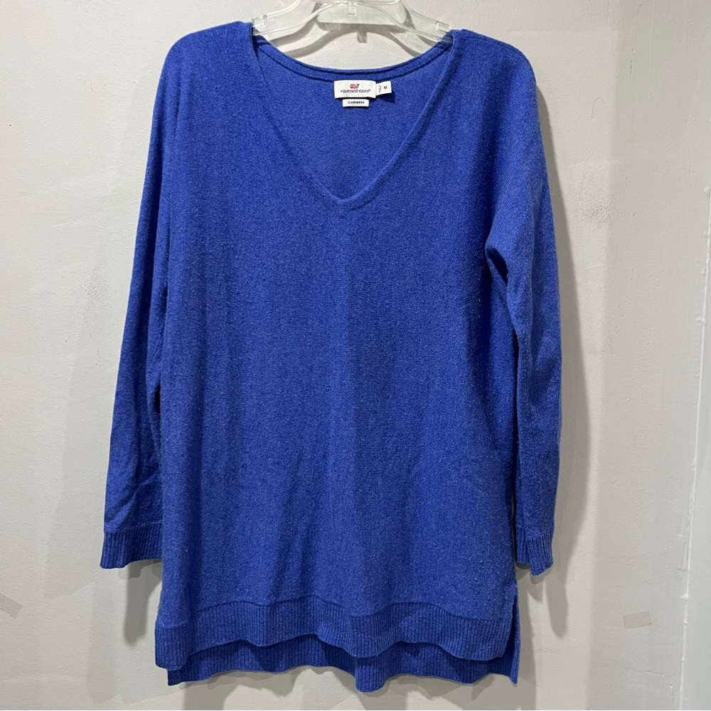 Women's VINEYARD VINES Blue V Neck Cashmere Sweater Size Medium Tunic Style - Picture 2 of 9